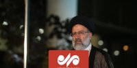 نقد طنازانه اهالی رادیو در حضور رئیس جمهور