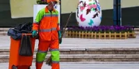 پاکبان سبزواری ۲ فقره چک را به صاحبش برگرداند