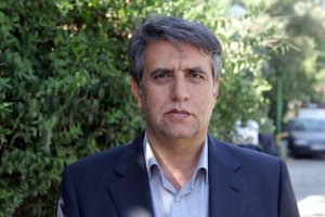 جوادی حصار: نباید خودزنی کنیم و اصرار به افراط و تفریط داشته باشیم
