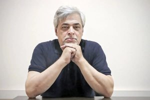 محمد مهاجری : پزشکیان باید خیلی زودتر از این، تکلیف دولتش را با شورایعالی فضای مجازی، مجلس و صداوسیما حل می کرد