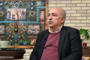 افقه: مشکلات اقتصاد ایران نتیجه سیاست‌گذاری‌های غلط است، نه غربی بودن علم اقتصاد