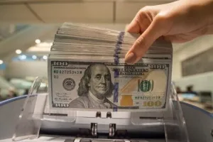 فروش ارز با کارت ملی متوقف شد؟