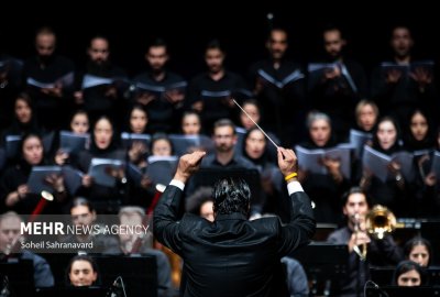 اجرای سمفونی خسوف در تالار وحدت