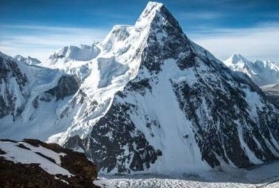 سرنوشت تلخ ۱۰ کوهنورد در مسیر صعود به دوازدهمین قله مرتفع جهان