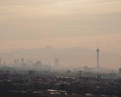 عکس | نمایی از آلوده‌ترین روز تهران از روی قله کلکچال