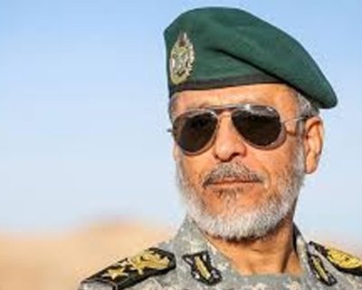 عکس | تصویر جالب و تازه منتشر شده از امیر سیاری در شهریور سال ۱۳۵۷