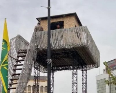 نصب برجک نگهبانی در نزدیکی مترو شهدای هفت تیر + عکس