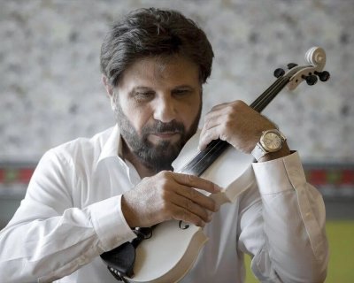 تصاویری از ویلای ۳۳۰ متری بیژن مرتضوی در جاده بابل + تصاویر