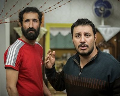 تهدید جنجالی ایمان صفا؛ شعارنویسی رکیک روی دیوار خانه آقای بازیگر + عکس