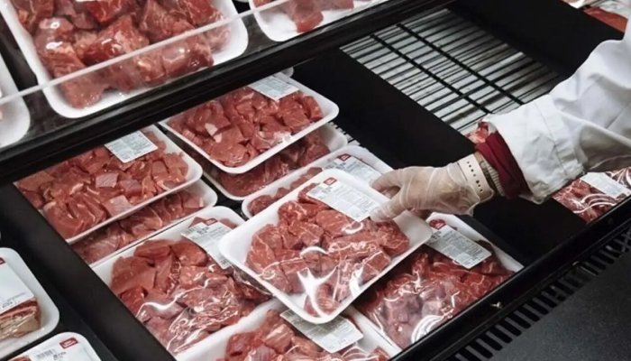 اینفوگرافیک | با حقوق کارگران چند کیلو گوشت می‌توان خرید؟