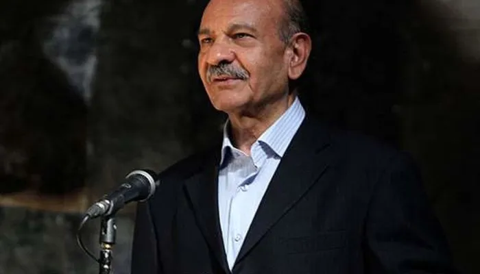 سنگ مزار فردوس کاویانی با نقشه ایران + عکس