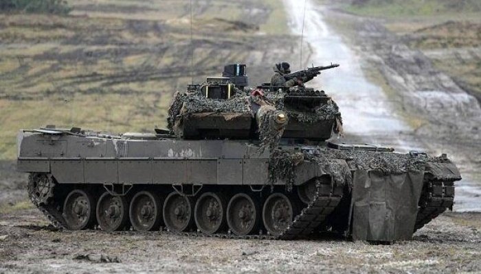 آلمان این ۱۸ تانک فوق پیشرفته را به اوکراین تحویل داد+عکس